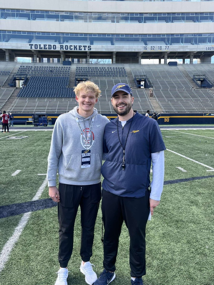 Cameron Stoltz (@cameronstoltz7) on Twitter photo Had a great time in Toledo today! Thank you to <a href="/stantonweber/">Coach Stanton Weber</a> for the invite! Can’t wait to get back up for camp!
<a href="/CoachGantz/">Andrew Gantz</a> Had a great time in Toledo today! Thank you to <a href="/stantonweber/">Coach Stanton Weber</a> for the invite! Can’t wait to get back up for camp!
<a href="/CoachGantz/">Andrew Gantz</a>