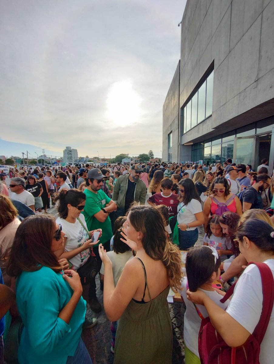 #YoDefiendoALaCienciaDesde #MARDELPLATA #CienciaxArgentina #ElijoCrecer @ElijoCrecer. Festival nacional en defensa de nuestra ciencia ❤️🧬🌾🦠🐝🌸🌊🌞🫀🧠🗣️🫶