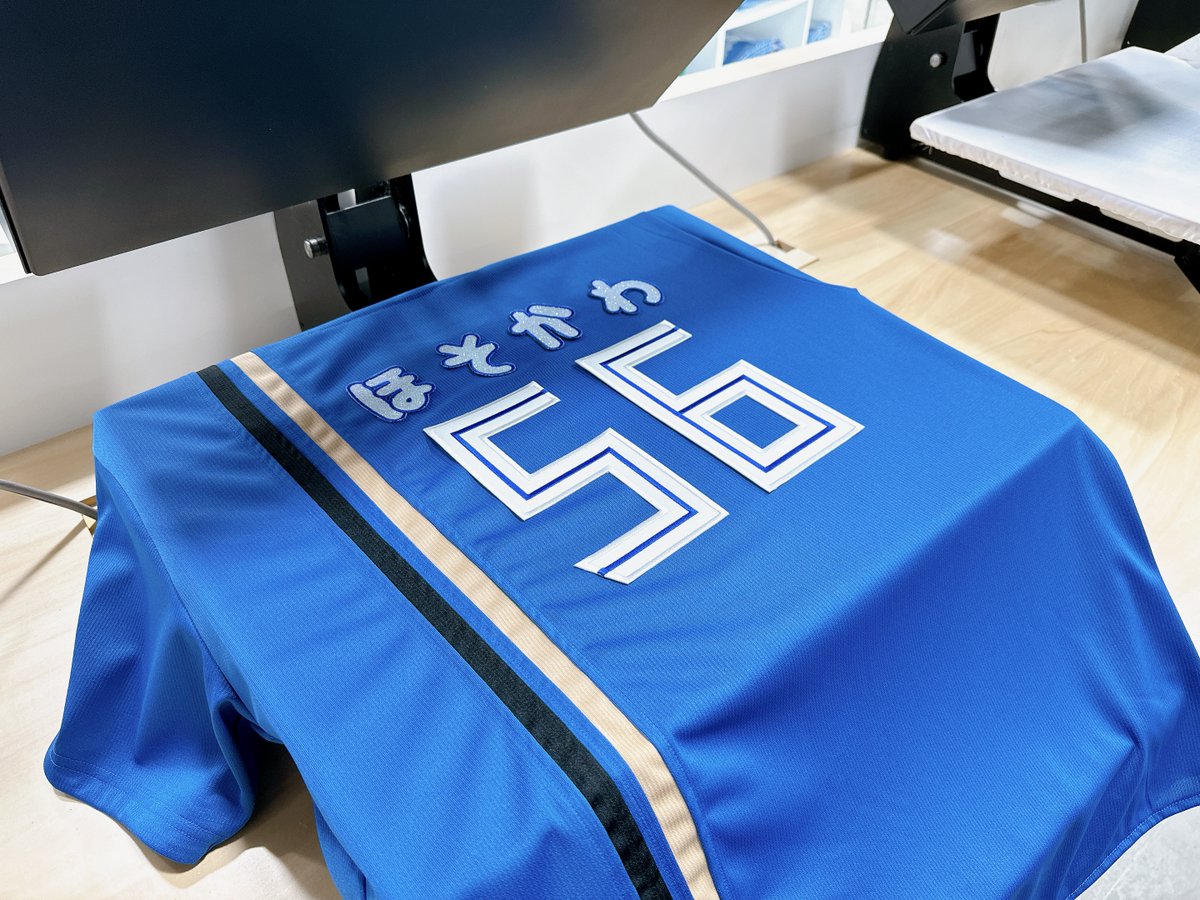 ファイターズフラッグシップストア 2Fには自分だけのカスタマイズ