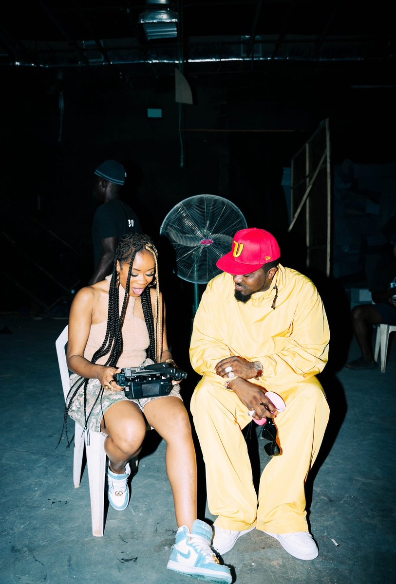 Iceprince tweet media