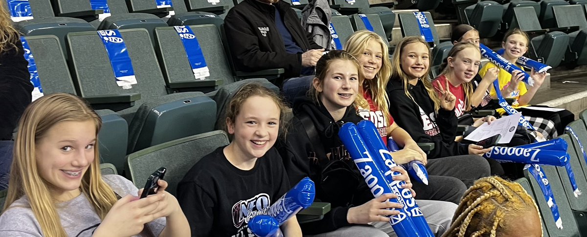 EOSC Basketball tweet media