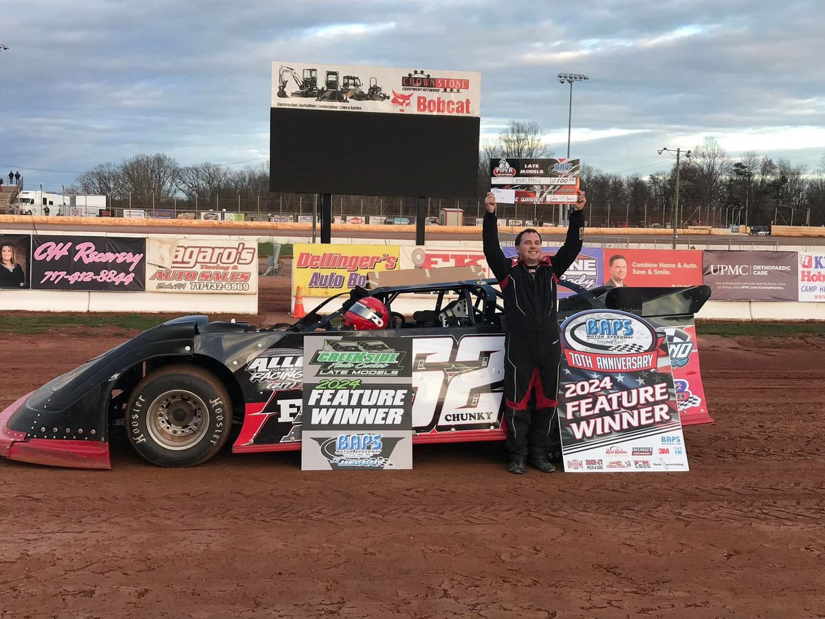 Devin Frye Wins the late model feature today!