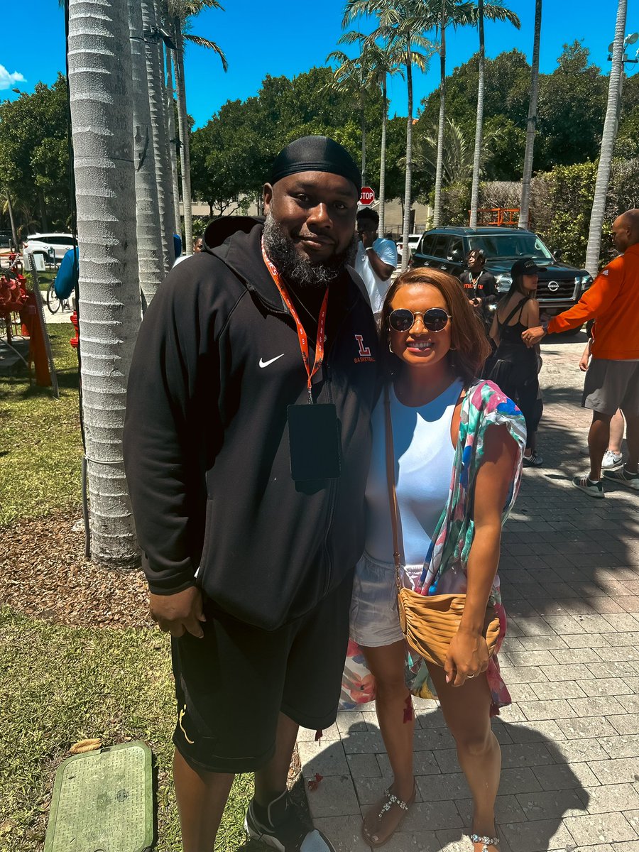 Coach Henn living the good life in Miami and meeting stars!!! @JoyTaylorTalks