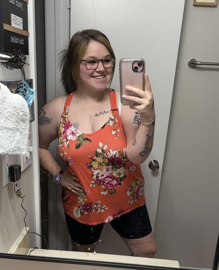 anasty_rose's tweet photo. Hope you’re enjoying the weekend 🥰 https://t.co/t1RxWrLji1