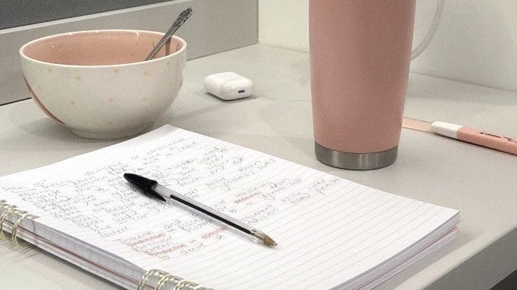 roiese's tweet image. 