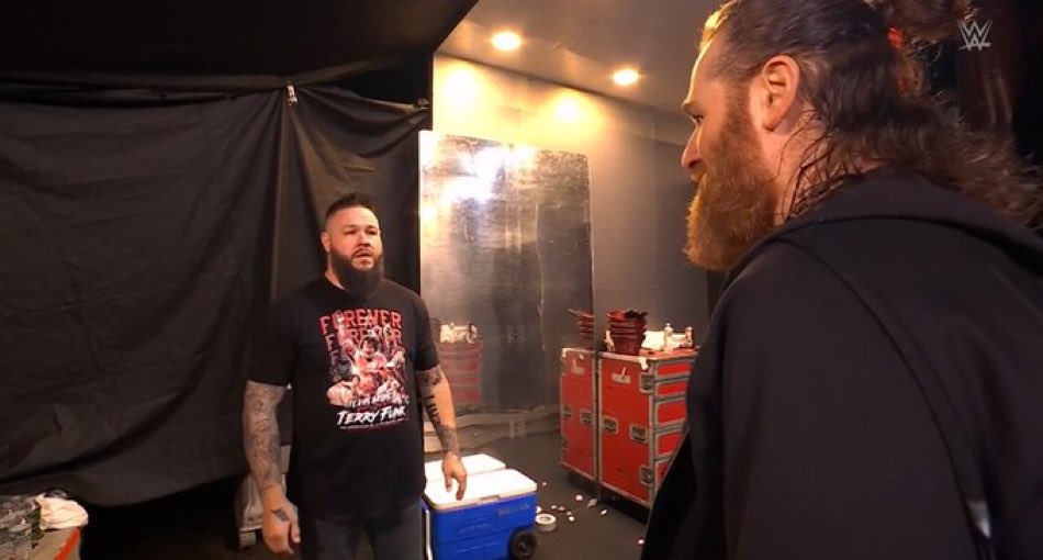 That backstage pre-match segment was excellent. If Sami doesn’t win now there’s just no hope 😂