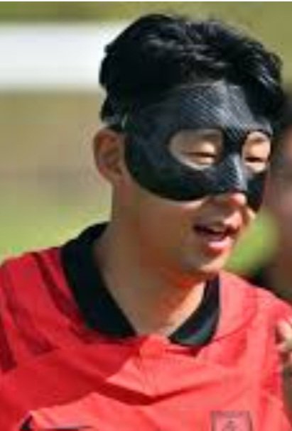 JonesMike19668's tweet image. Pujara Labuschagne Brook Root Bairstow Archer Ahmed Robinson are  all  currently contracted 2 @CountyChamp  Div2  teams 

So  in ur 👀 all  these players r currently #2ndClass  

It's obvious  when it comes 2 #WillowWhacking  in either 4mat  
🔴🏏 or  ⚪️🏏   u don't know