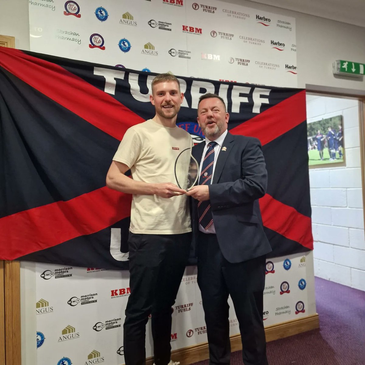 Next up we had the Player's Player of the Year as sponsored by Keith Builders Merchants and presented by Jeff Smith to..... @ewanclark7