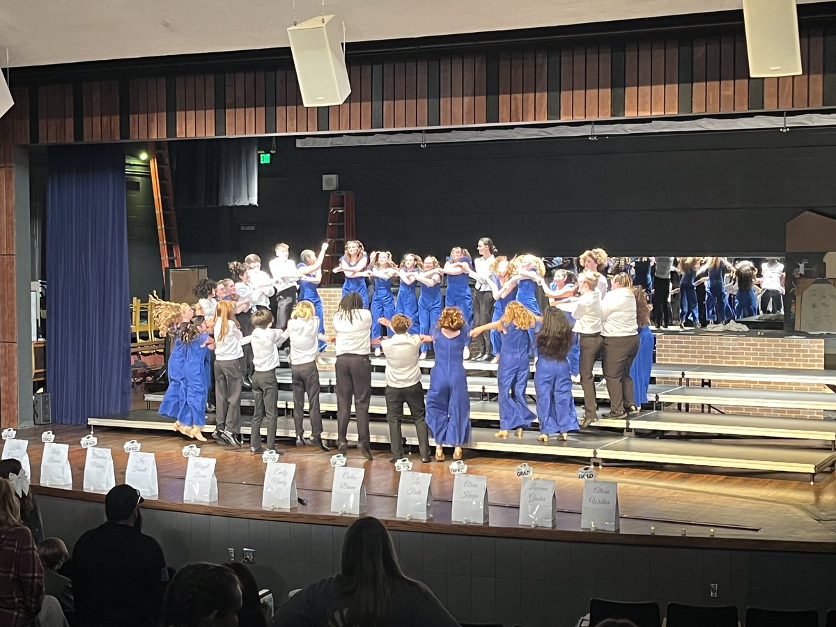 Final performance for Lincoln Volume under the direction of the incomparable Elmer Ellefson and this senior group! A fantastic show! The showcase pieces were a delight as well 💙❤️ #LynxPride