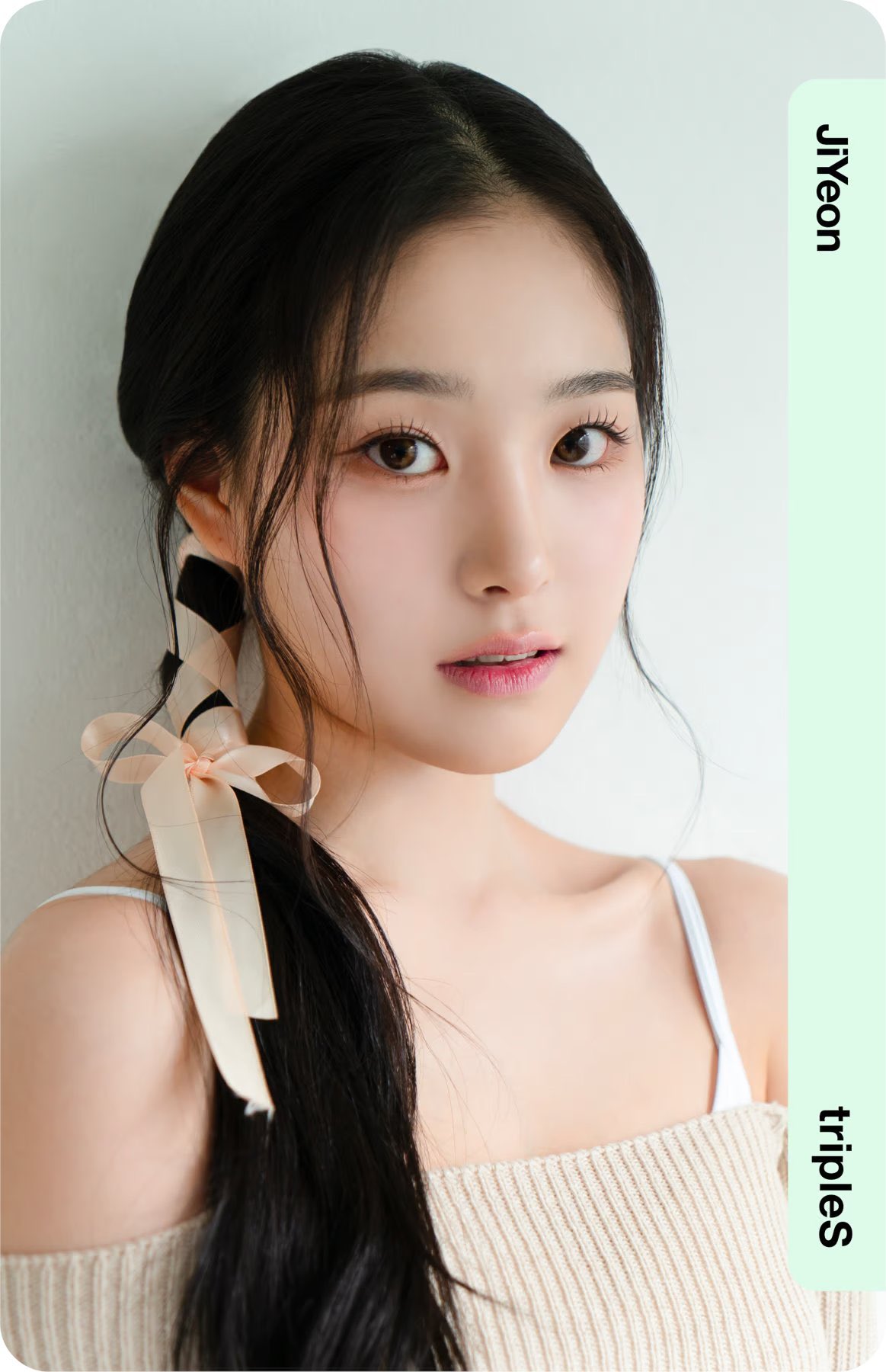 TripleS ジヨン ポラ triples VV JiYeon ジヨン サインポラ tripleS official