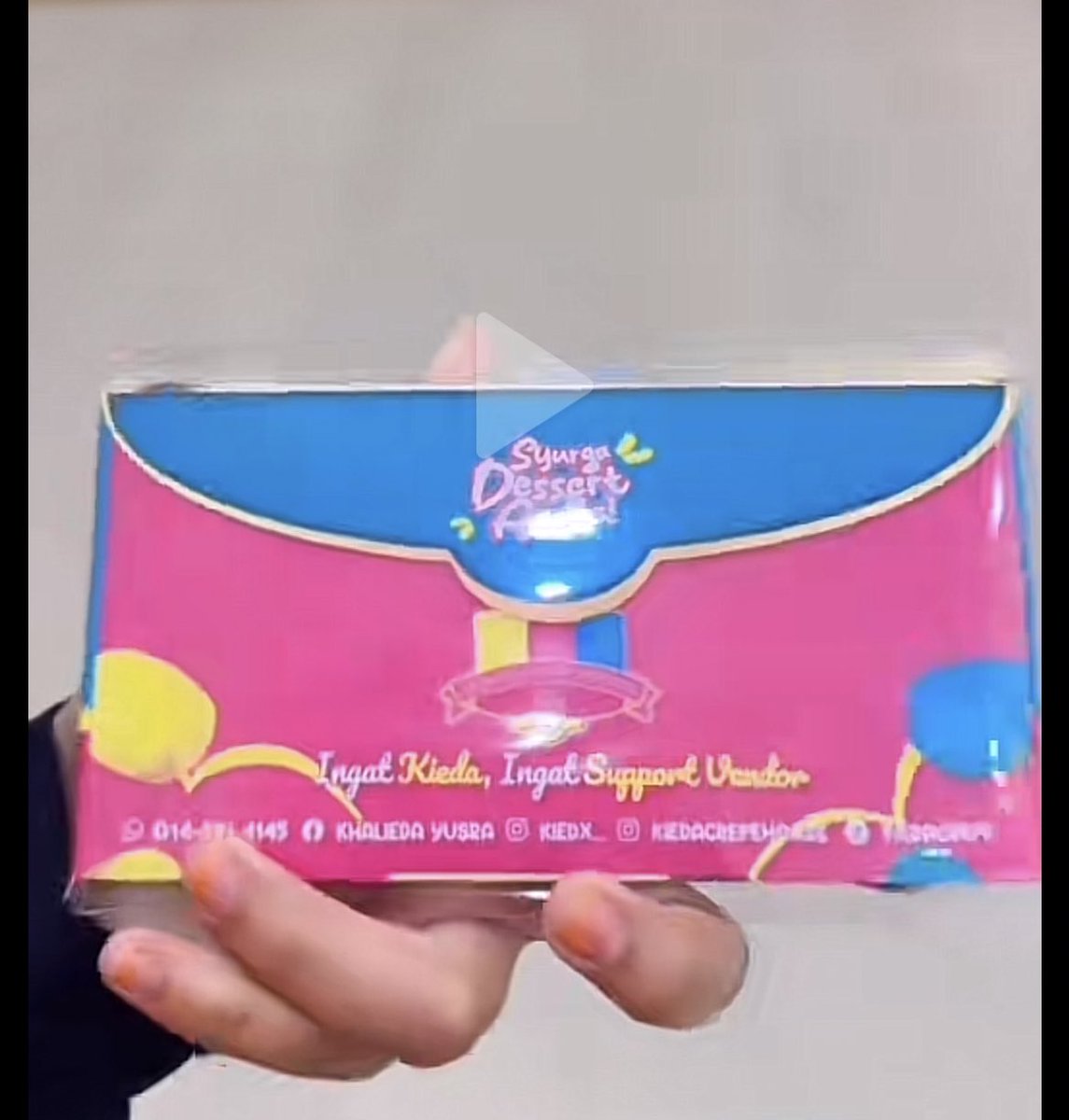 IniAlalalannn's tweet photo. Hahahahaha Kieda sentap orang kutuk sampul raya dia buruk 😂😅 https://t.co/IjvrEM8bk7