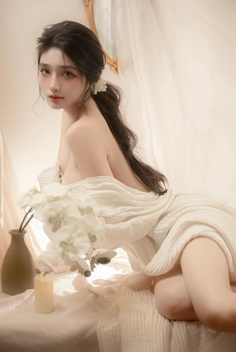 Linh tweet media