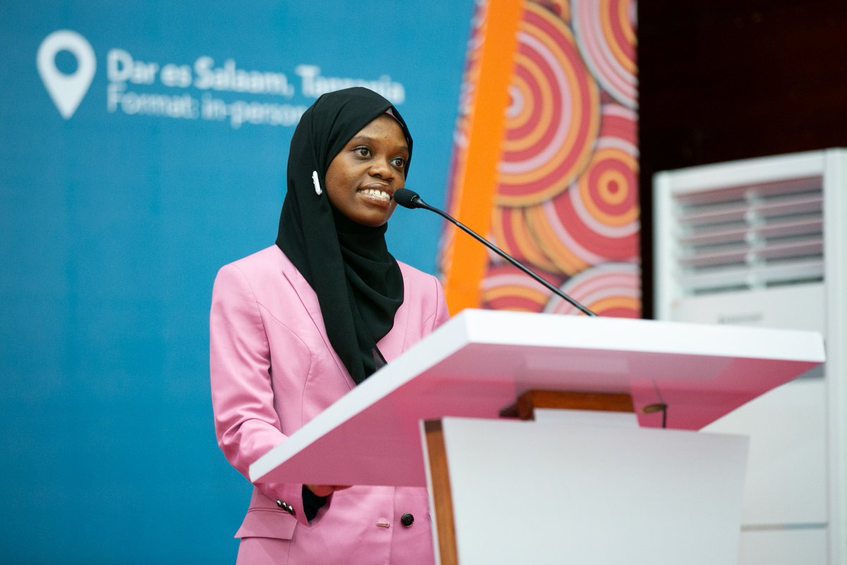 WomenLift Health (@womenlifthealth) on Twitter photo Amazing spotlight talk by Ms. <a href="/ZuhuraAhmadd/">Zuhura Ahmadd</a>, Head of Programs at <a href="/women_recycling/">The Women In Recycling Foundation</a> showcasing the inspiring work led by Tanzanian women, who despite being marginalized, have risen as leaders in the fight against plastic pollution in the country.
#WLHGC2024 #ReimaginingLeadership Amazing spotlight talk by Ms. <a href="/ZuhuraAhmadd/">Zuhura Ahmadd</a>, Head of Programs at <a href="/women_recycling/">The Women In Recycling Foundation</a> showcasing the inspiring work led by Tanzanian women, who despite being marginalized, have risen as leaders in the fight against plastic pollution in the country.
#WLHGC2024 #ReimaginingLeadership