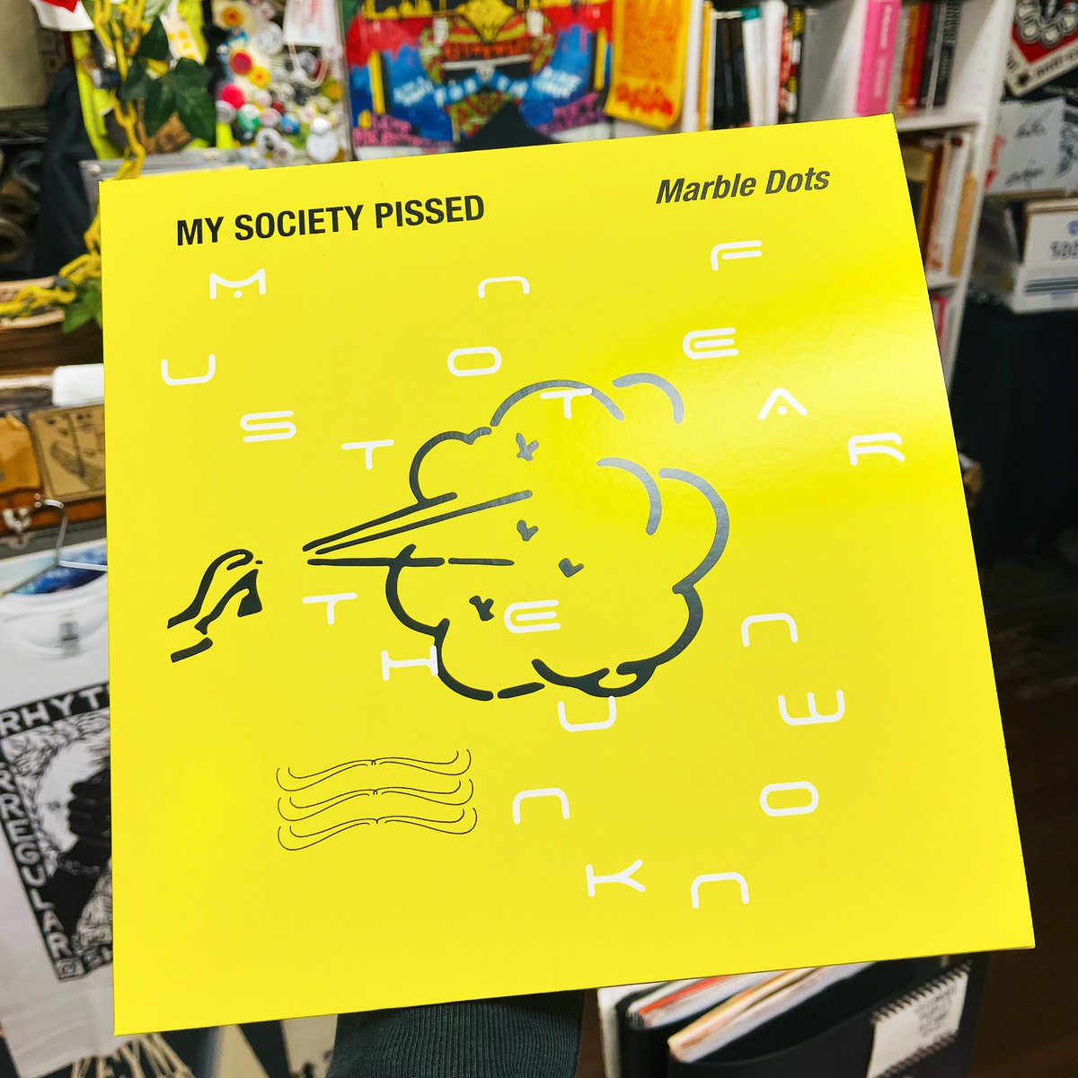 IrregularRhythm's tweet photo. 東京のパンク・バンドMY SOCIETY PISSEDの新作10インチ『Marble Dots』が入荷しています。
https://t.co/rmaXYnwOth
DEBAUCH MOODからリリースされた5曲入りです。 https://t.co/EsnMN5vK6c