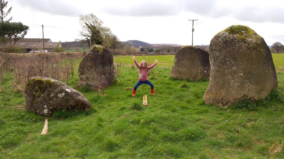 5 year old niece last Monday being introduced to the Late #Neolithic of the #WaltonBasin, at the #FourStones. A future archaeologist in the making. #StandingStoneSunday
