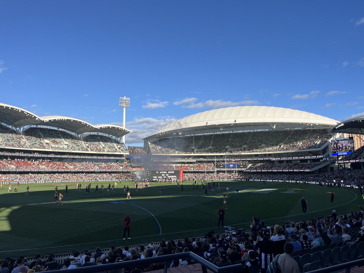 The game begins at Adelaide Oval. #GoPies #GatherRound