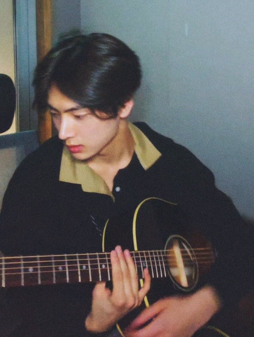 ⋆｡ﾟ☁︎｡⋆｡ ﾟ☾ ﾟ｡⋆