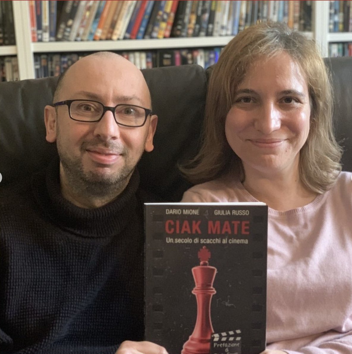 #podcast #scacchi #cinema

Ciak Mate è un libro denso di titoli e di curiosità. Un progetto con cui Dario Mione e Giulia Russo hanno mappato quasi tutti i film in cui gli scacchi sono protagonisti o appaiono in maniera più o meno significativa.
👇
open.spotify.com/episode/1LjpqK…