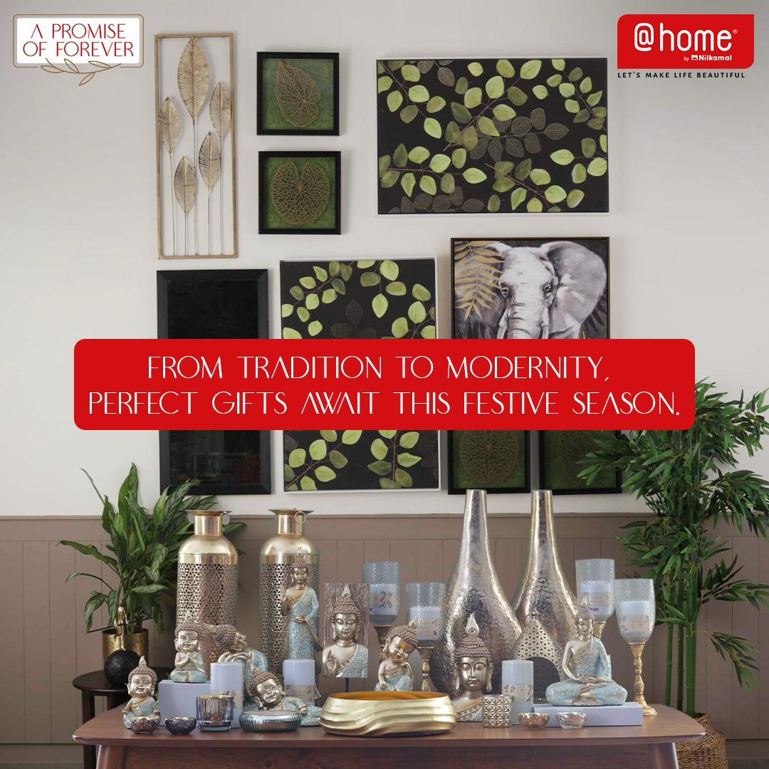 Nilkamal_Homes's tweet image. Make this Festive Season truly special with our handpicked selection of perfect gifting pieces. Whether it's for family or friends, find unique treasures that capture the spirit of tradition and celebration.

#BeautifulBeginnings #NewBeginnings #LetsMakeLifeBeautiful