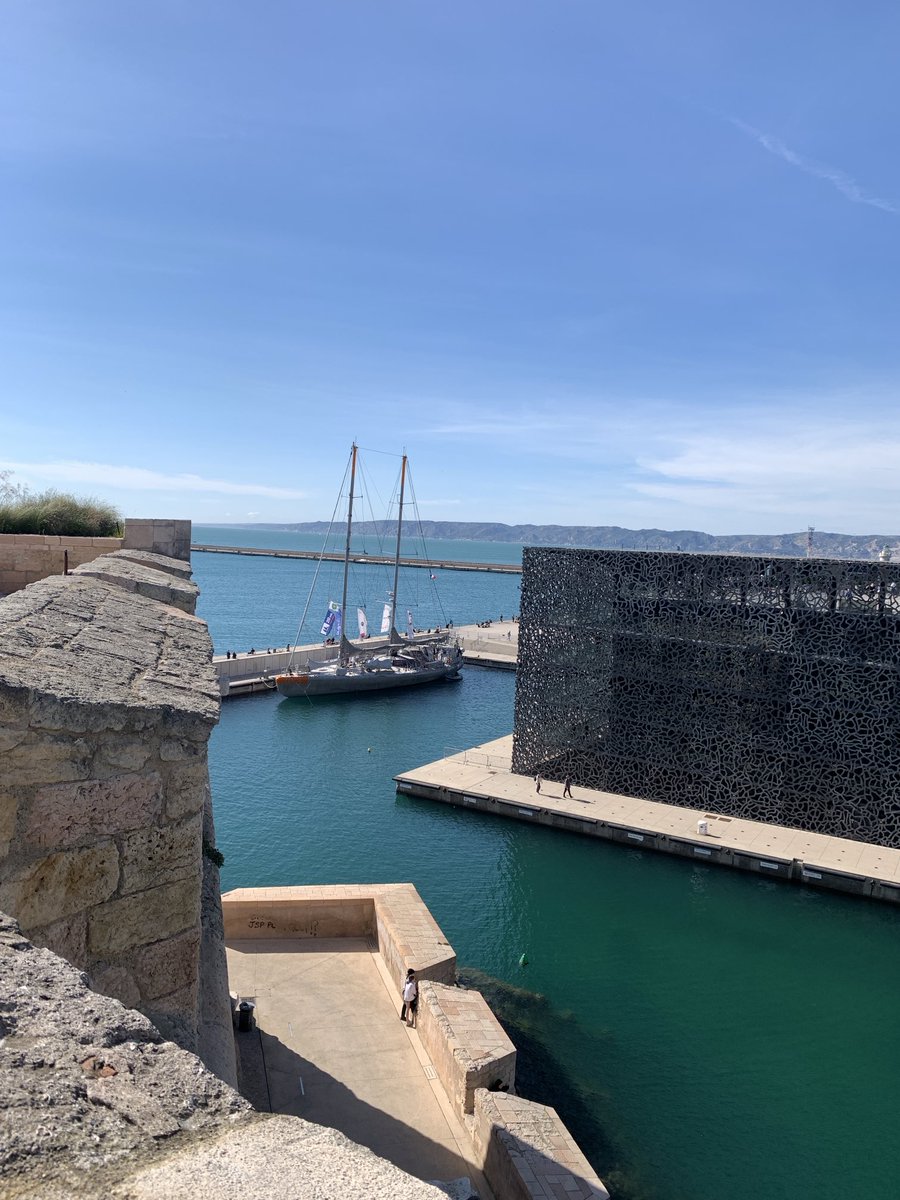 ⁦@TaraOcean_⁩ et son équipage sont partis tôt ce matin de Marseille vers Naples puis Venise pour sa biennale Ingénieurs et experts scientifiques nous ont enrichis d’une multitude d’informations que nous n’oublierons pas. Bons vents à la goélette!😊 fondationtaraocean.org