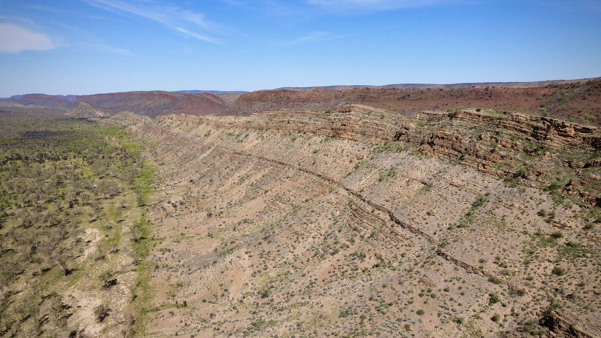 Amadeus Basin, central Australia #ntaustralia #dronephotography