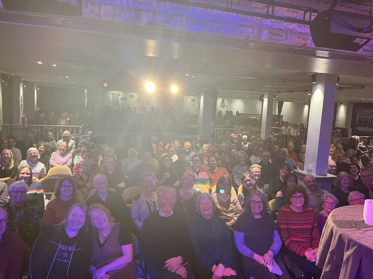 What a beautiful Crowd at the Lemon Tree. I can see why Byron enjoyed his time in Aberdeen, although I’ve not been seduced by a nanny yet. The brilliant ⁦@brian_bilston⁩ & I are off to the Gardyne Theatre, Dundee tonight, Edinburgh on Tues & Glasgow on Wedns