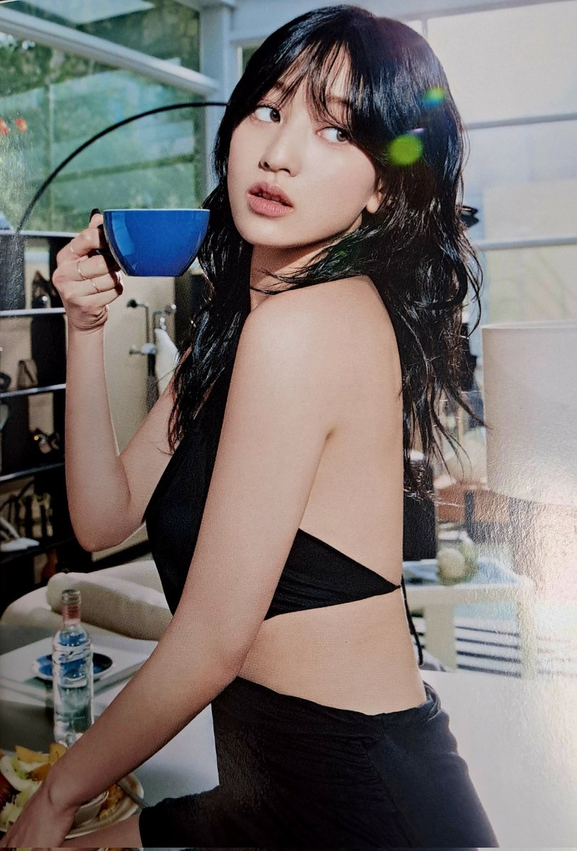 JihyoSupreme21's tweet photo. I still think about this Jihyo 🔥
@JYPETWICE #JIHYO #KillingMeGood #Zone https://t.co/ZcVQBazcki