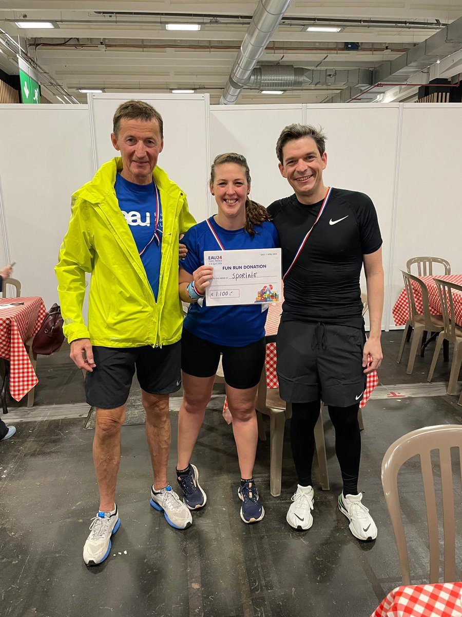 SRHurology's tweet image. 1/2 Fantastic morning with #EAU24 fun runners!!! We had energy, views and everyone back in one piece (no lost runners either!)🏃🏽‍♀️🇫🇷🏃🏿‍♂️

THANK YOU to everyone who came early to run, THANKS to EAU staff and to the marshals on the route 🙌🏻

Wonderful to see @AStenzl @BenjaminPradere