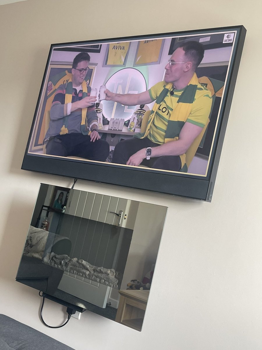 Sunday morning Derby Dominance with @TalkNorwichCity 💚💛 #15Years #ncfc