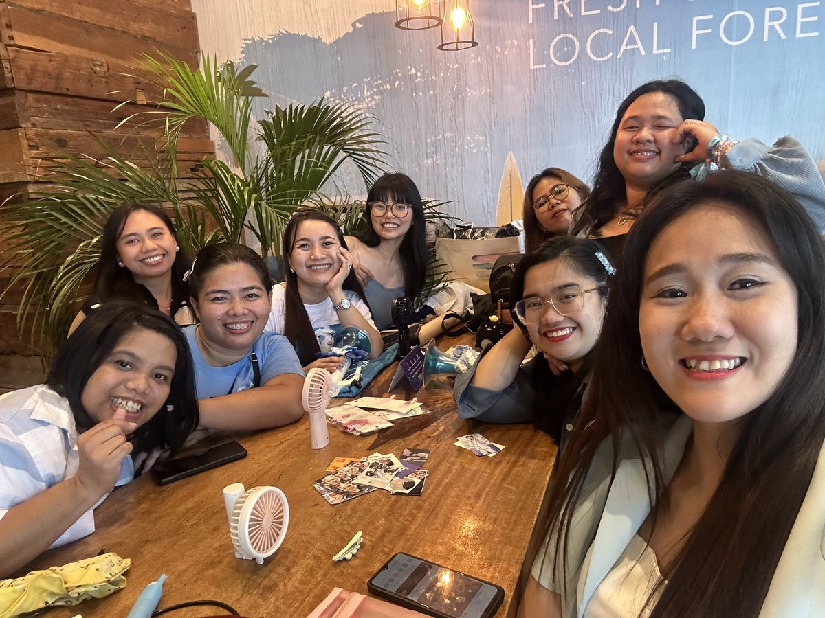 changsubiii's tweet photo. mga tita melos nyong pagod na in life https://t.co/u8GKb77AO4