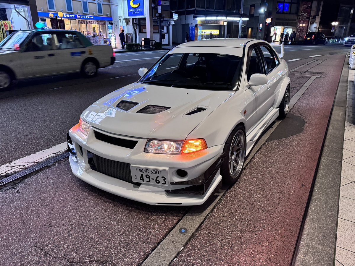 mk_evo6_ tweet picture