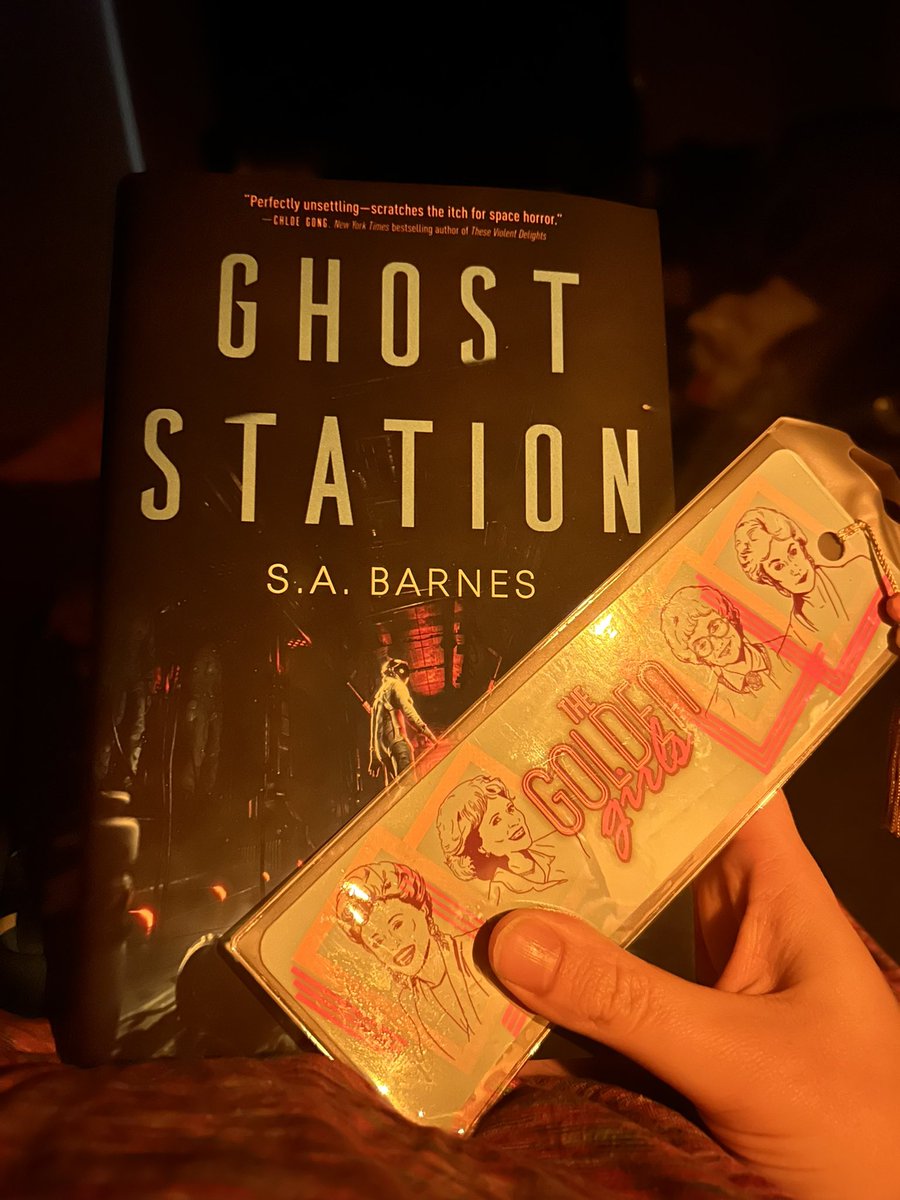 Everybody’s asleep, have Dead Space ambient bg music playing, ready to be spooked. Dead Silence by @StaceyKade was my favorite book I read last year and had a scene that actually made me jump. Words on a page did that. Excited is an understatement. (GG bookmark for some levity.)