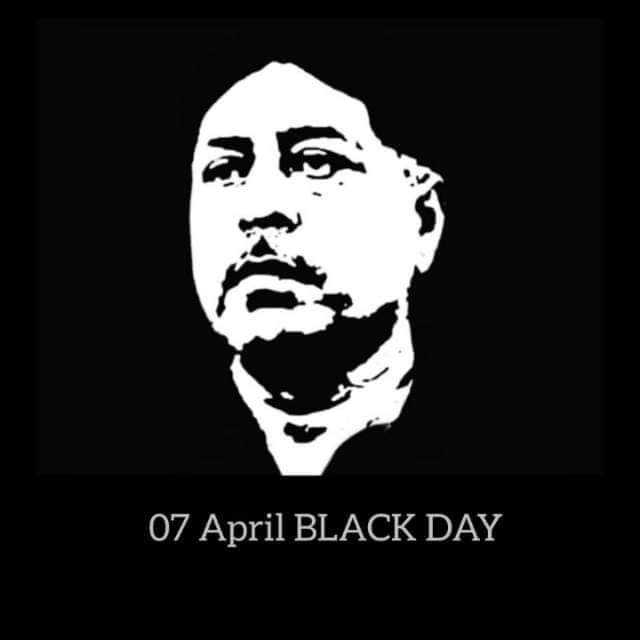 لوک کہتے ہیں کسی ایک کے چلے جانے سے ذندگی رک نہیں  جاتے
"لیکن”
یہ کوئی نہیں جانتا کے لاکھوں کے مل جانے سے بھی اس "ایک" کی کمی پوری نہیں ہوتی

7 April
Red Salute To Martyr Of SindhuDesh Shaheed Bashir Khan Qureshi

 #TributeToSaheedBashirKhanQurshi❤✌