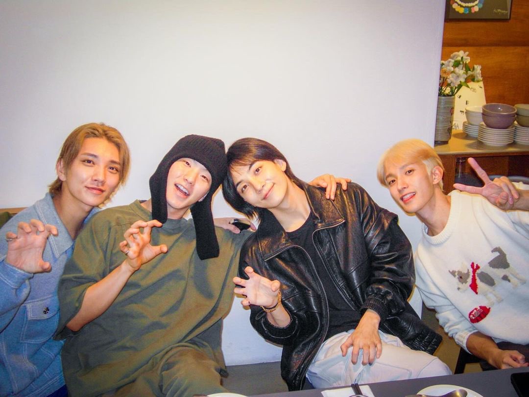 😭😭😭     😭😭😭😭😭
  😭            😭😭          😭
     😭      😭😭😭     😭
          😭😭😭😭😭   
                 home  😭
              😭      😭
                 😭😭
                    😭