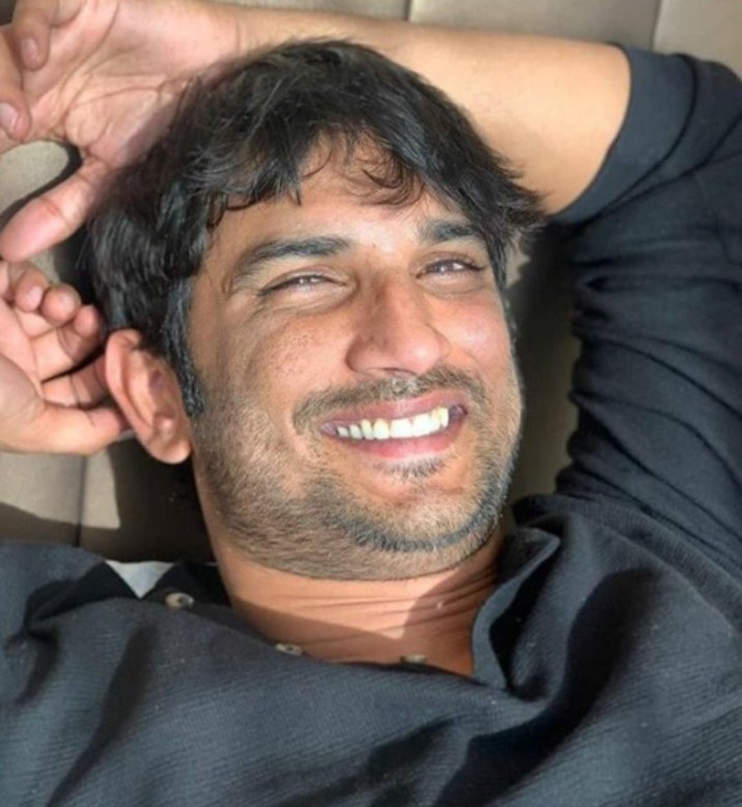 Say your light to keep my soul touched My soul doesn't love the fragrance of flowers more than yours Love You ❣️ Sushant Nemesis Of Bollywood