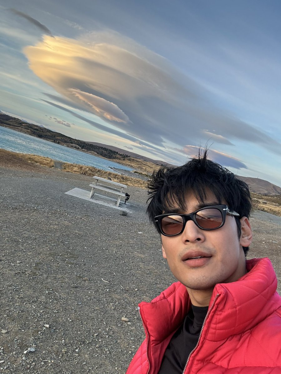 Nnattawin1's tweet image. MISS You all 🥹 #apocolleagues