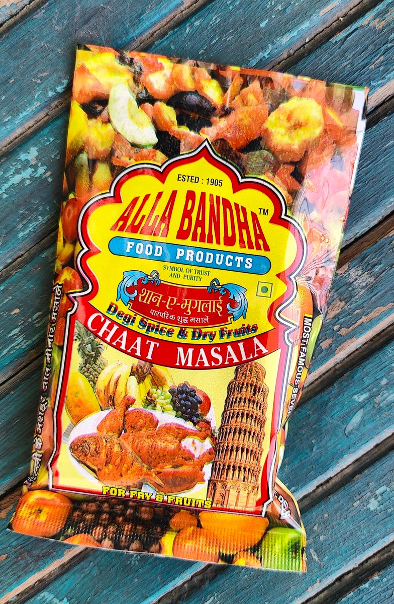 In the narrow alleyways of Dilli, Alla Bandha Spices was around long before MDH captivated India and the world post-partition. This brand is amongst the three oldest and most loved local spice brands in Purani Dilli that was established in 1905.

Do you know of the other two?