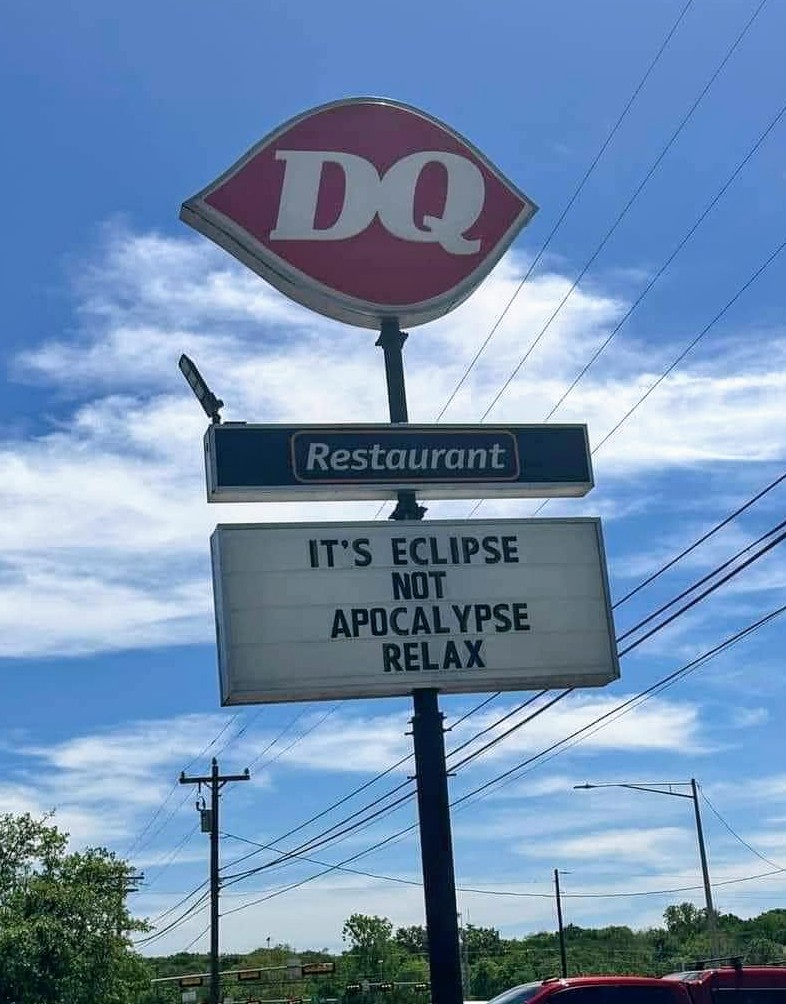 WillieHandler's tweet photo. Hey DQ knows! https://t.co/iNAgNu810u