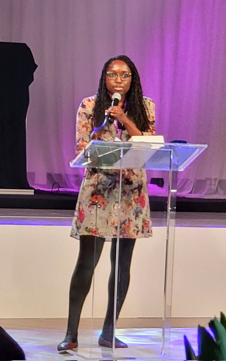 ZahiTouma's tweet photo. 📢 Congratulations 👏👏 @TeresaSemalulu on receiving the #Lupus Ontario Geoff Carr Fellowship for 2023-2024🏆 #Lupus Ontario Gala 🦋 🦋 #TorontoLupusProgram

@LupusON 
@SindhuJohnson5 
@ihpmeuoft @SchroederInst @LupusON 
@UofTRheum 
@UHN_Research https://t.co/XYsb8yxuWA