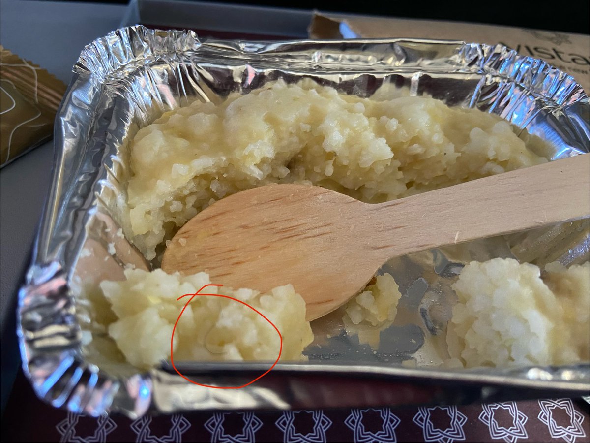 gprashant2005's tweet photo. @DGCAIndia @airvistara @aajtak @htTweets @fssaiindia Today in UK581 20B, breakfast is served with hair in it. Not acceptable at all. Food Quality, Hygiene are entirely compromised. It happened in India’s top airline. CX is setting new records of downward trajectory.
#travel https://t.co/jRU86aCLPG