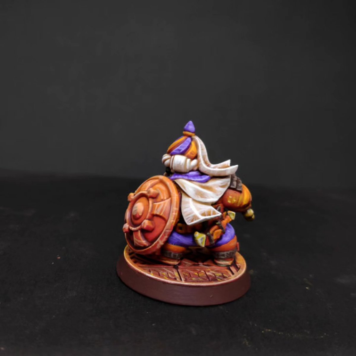 orkdorkwork's tweet photo. Arabian style Dwarf 

#DnDcharacter #WarhammerCommunity #miniaturepainting https://t.co/f8KcRMz7o3