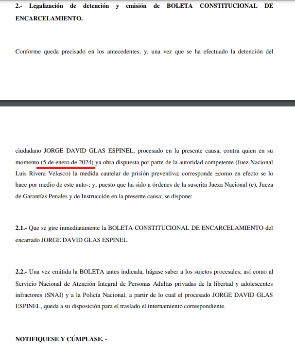 Esta es la jueza Rita Bravo Quijano, funcionaria corrupta que cobró coimas en Cuenca y tuvo que salir corriendo por corrupta. 

Llego a Quito para  licuar y esconder sus antecedentes penales. 

Esta corrupta es la que “validó” el secuestro de Jorge Glas de territorio mexicano.…