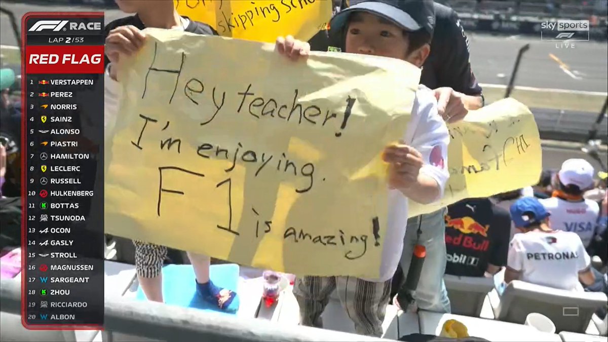 leclercstreet's tweet photo. i suppose i am😭

#japaneseGP #f1jp #F1 https://t.co/DnCMQy6hvj