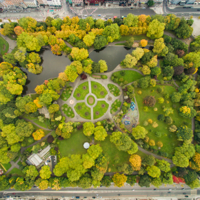 Des solutions fondées sur la Nature cnrs.fr/fr/presse/fran… Lancement du programme de recherche Solubiod, avec 11 living labs, en métropole et en outre-mer. Innover avec la nature pour des impacts positifs sur la biodiversité, la société et l’économie @CNRS @CNRSecologie