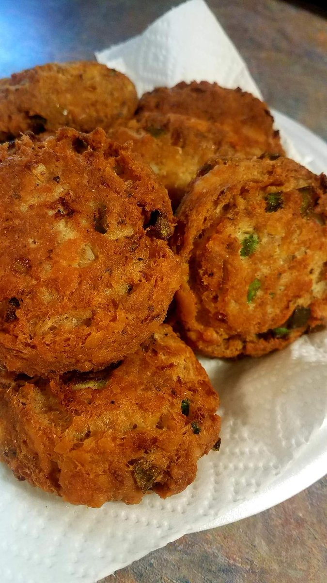 morebetje20's tweet photo. Salmon Croquettes 

Smash or Pass? https://t.co/hmHBrE4LOv
