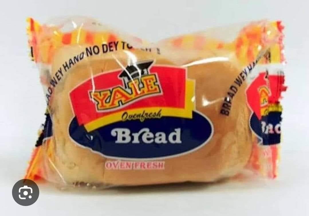 This bread can stay up to a month. I wonder what they use in making it. This bread last more than so many people's situationship.🤣🤣🤣🤣 Yale did exceptional work here.