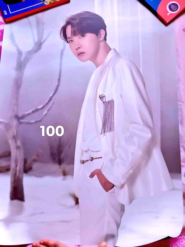 ลดราคา ปล่อยโล๊ะ ๆ BTS | DM ได้เลยค่ะ tweet media