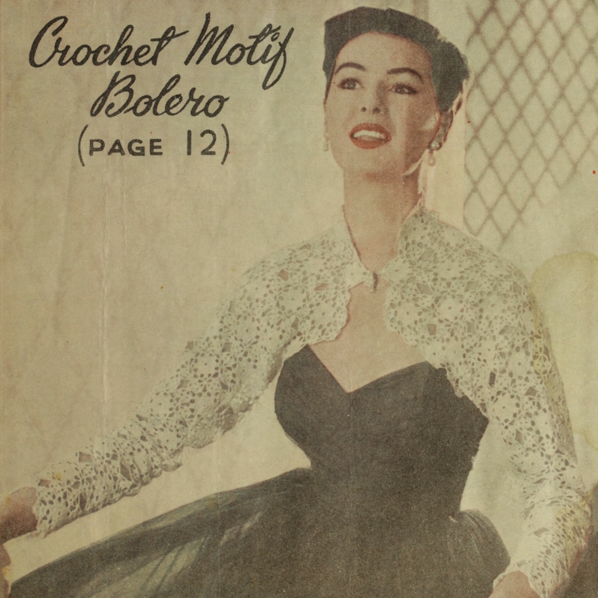 This delightful, crocheted bolero was featured on the cover of the 14 January 1953 edition of ‘The Australian woman’s mirror.’ Discover how to make one for yourself: brnw.ch/21wIA0L