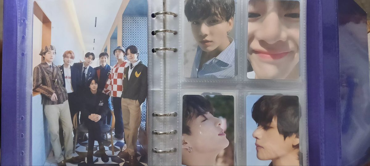 ahreum_95's tweet photo. wts lfb ph

- selling as set 
- 1000php + pf + lsf
- dp 200 no refund
- 3 days dop / prio payo
- reply/dm to claim
- ❌ sensitive
- can send condition vid
- onhand
- ❌sco

t. jk v bts taehyung jungkook taekook dicon set binder photocard holder pocket sleeves https://t.co/Dkk2fge07a