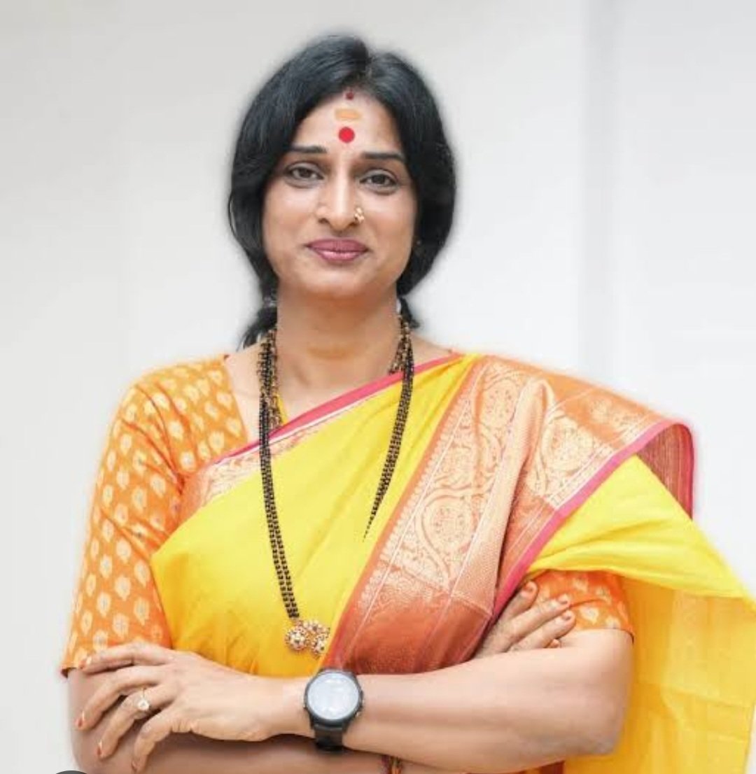 #MadhaviLathaInAapKiAdalat 
#MadhaviLatha <a href="/narendramodi/">Narendra Modi</a> <a href="/DainikBhaskar/">Dainik Bhaskar</a>
वाक्पटुता कमाल की
इंटरव्यू पढ़ना है तो दैनिक भास्कर dainik-b.in/DJ4GQGz9wIb
देखना है तो आप की अदालत